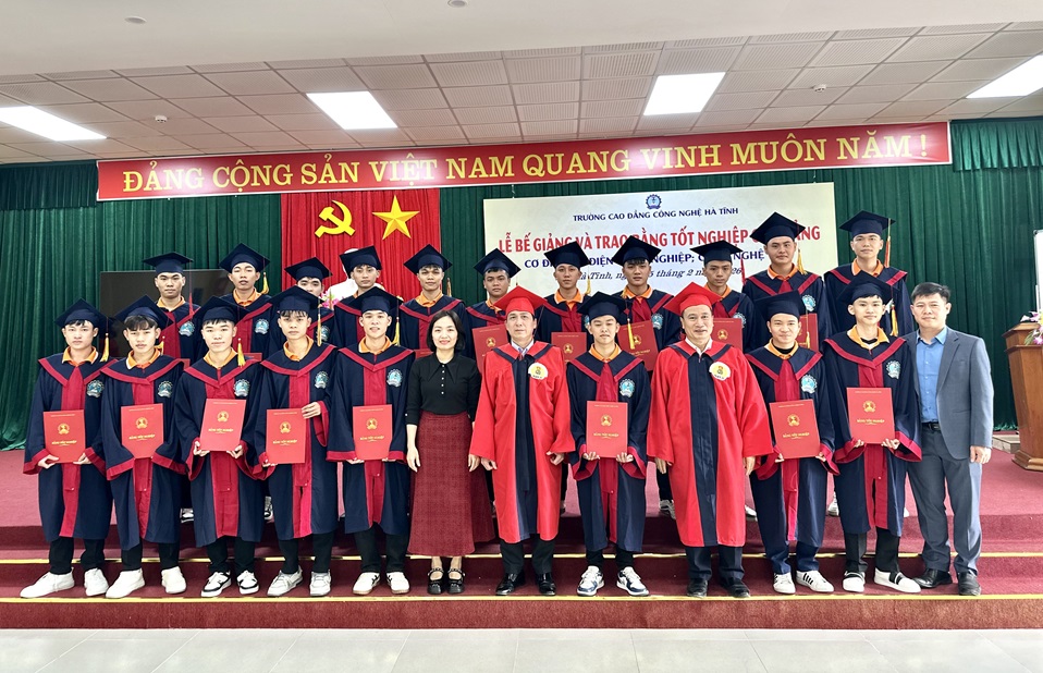 z7424889286720 09f58250bca4fcd58945b9fa94a7fabf