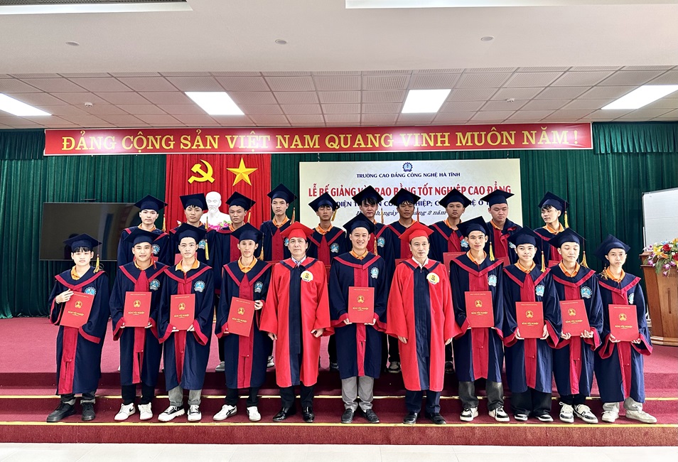 z7424889286720 09f58250bca4fcd58945b9fa94a7fabf