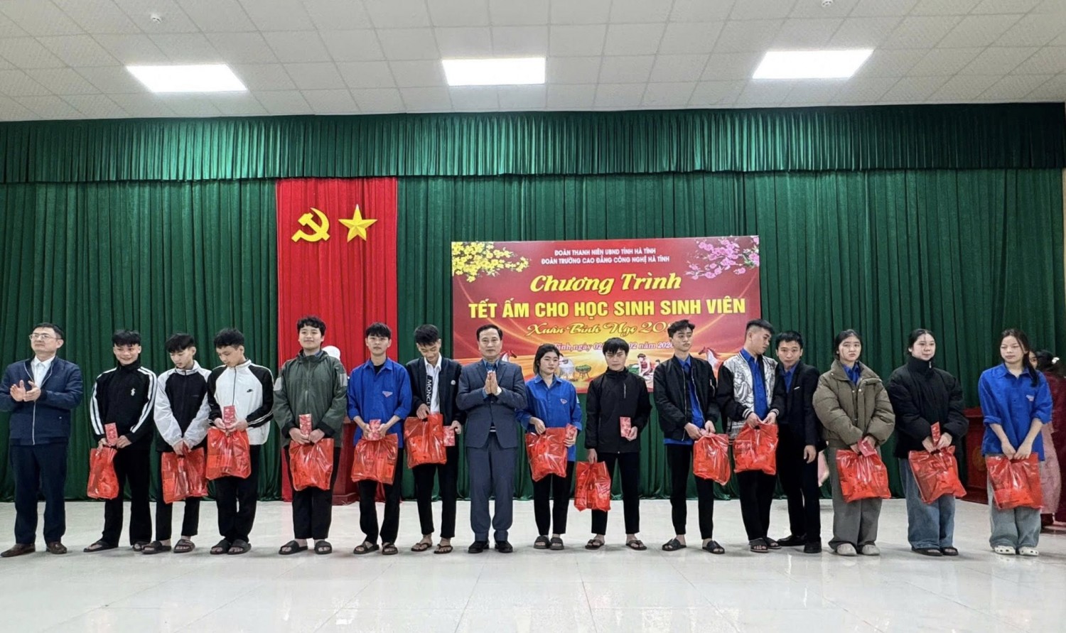 z7424889286720 09f58250bca4fcd58945b9fa94a7fabf