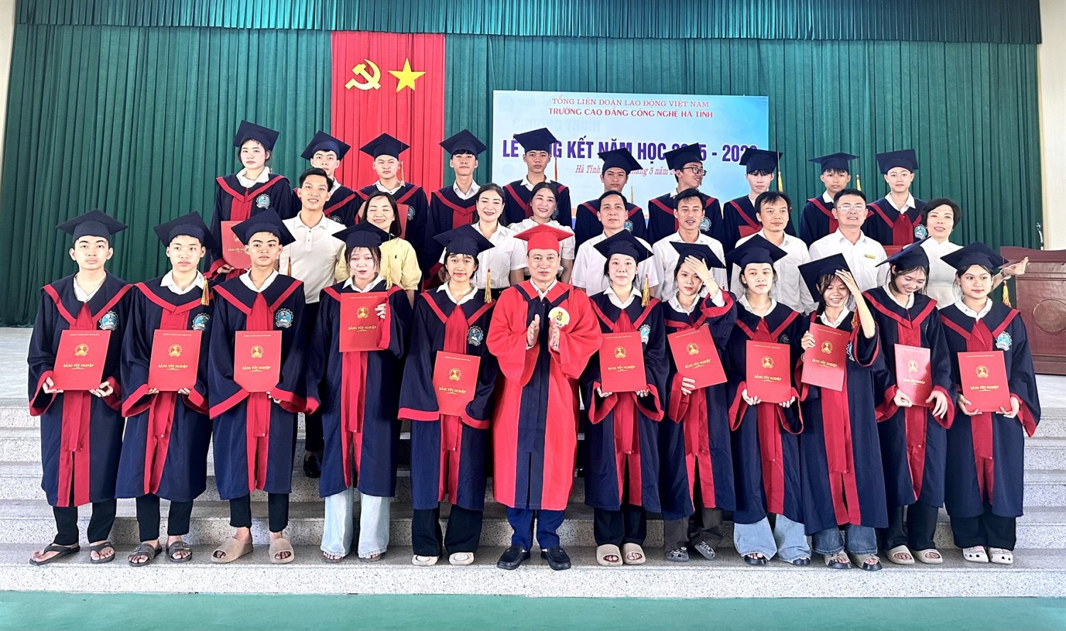 Lễ Tổng kết năm học 2025 - 2026 và Trao bằng tốt nghiệp Trung cấp K28